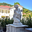 imagem do produto Escultura Afrodite Agachada em M�rmore 87cm - EMP447 Eleg�ncia e Design Cl�ssico