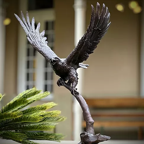 imagem de Escultura Águia de Bronze 120cm - EBZ397 Peça Imponente