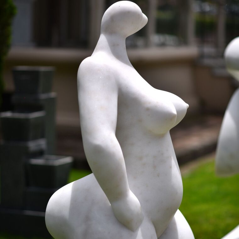 imagem do produto Escultura Alva M�rmore Branco 160CM - EMP771 Obra contempor�nea 