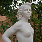 imagem do produto Escultura Anitta 160cm - EMP470 Destaque no Paisagismo de Luxo