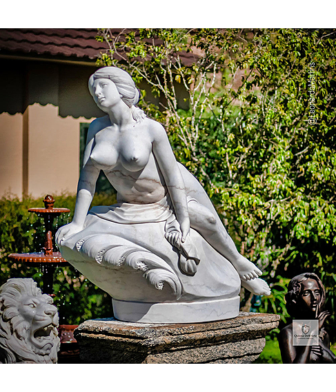 imagem de Escultura Ariadna Abandonada em Mrmore Branco 110cm - EMP696