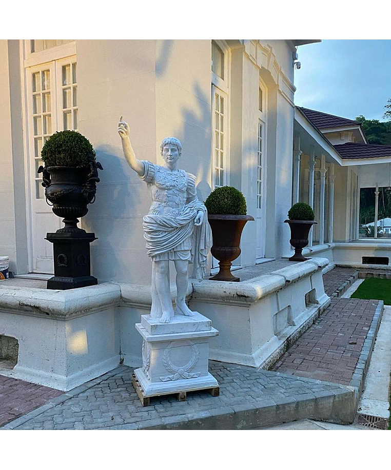 imagem do produto Escultura Augusto de Prima Porta 230cm - EMP428