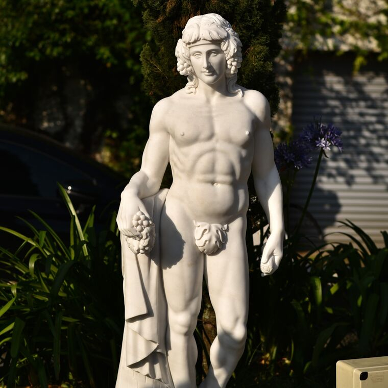 imagem do produto Escultura Baco M�rmore Branco 160cm - EMP781