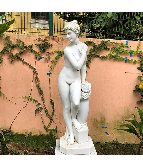 imagem de Escultura Banhista 160cm - EMP468