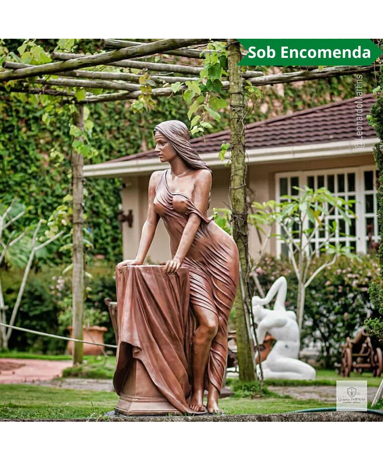 imagem do produto Escultura Bella Dona Bronze 160cm  - EBZ697 Eleg�ncia e Sofistica��o