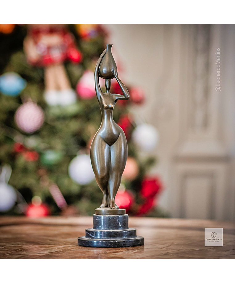 imagem do produto Escultura Bronze Dama By Cesaro 31cm - EBZ328