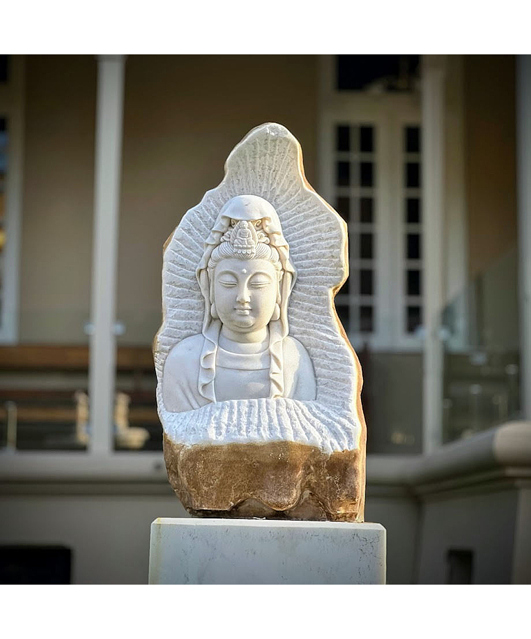 imagem do produto Escultura Buda Serenidade M�rmore Branco 80cm - EMP715