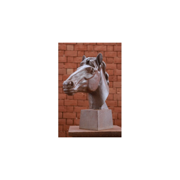 imagem do produto Escultura Cabe�a de Cavalo para Mesa 60cm VRF125 Eleg�ncia e Sofistica��o