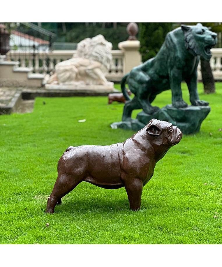 imagem do produto Escultura Cachorro Bulldog Ingl�s em Ferro Fundido 54cm VRF249 Estilo e Personalidade