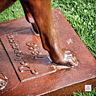 imagem do produto Escultura Cachorro Dobermann Olhando para Direita 98cm - VRF255D