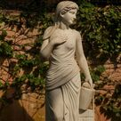 imagem do produto Escultura Camponesa em M�rmore 150cm - EMP370 Simplicidade e Eleg�ncia Cl�ssica