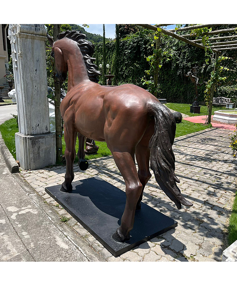 imagem do produto Escultura Cavalo em Bronze 198cm - EBZ603 Destaque para Haras e Ambientes R�sticos