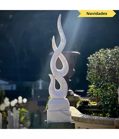 imagem de Escultura Chama Esculpida Branco 150cm - EMP740