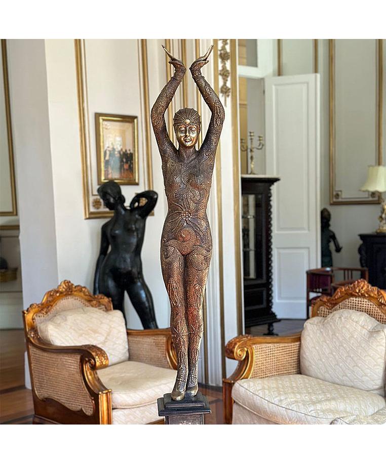 imagem do produto Escultura Chiparus em Bronze 143cm EBZ595 Sofistica��o Atemporal