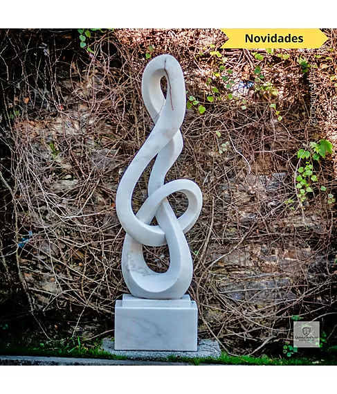 imagem de Escultura Contorno da Realeza Mármore Branco 120cm - EMP734
