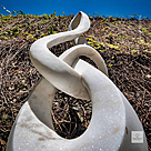 imagem do produto Escultura Contorno da Realeza M�rmore Branco 120cm - EMP734 Inspira��o Nobre e Elegante