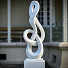 imagem do produto Escultura Contorno da Realeza M�rmore Branco 120cm - EMP734 Inspira��o Nobre e Elegante