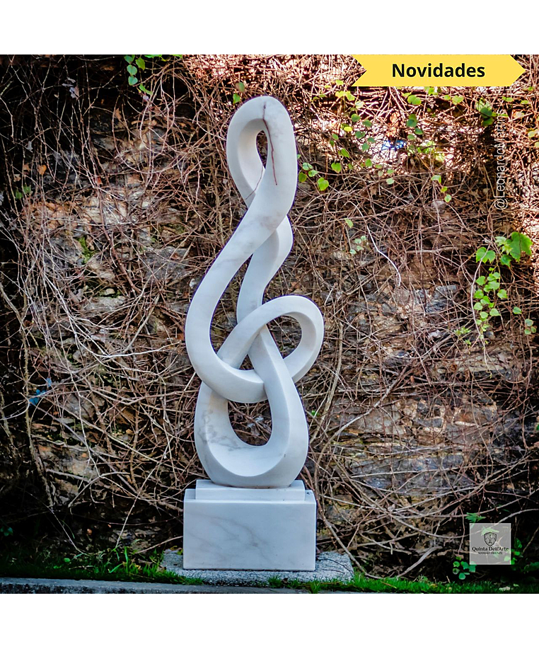 imagem do produto Escultura Contorno da Realeza M�rmore Branco 120cm - EMP734