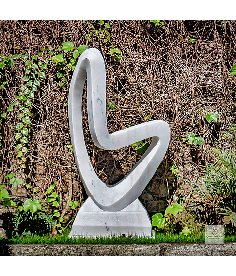 imagem de Escultura Curva Eterna Mrmore Branco 100cm - EMP744