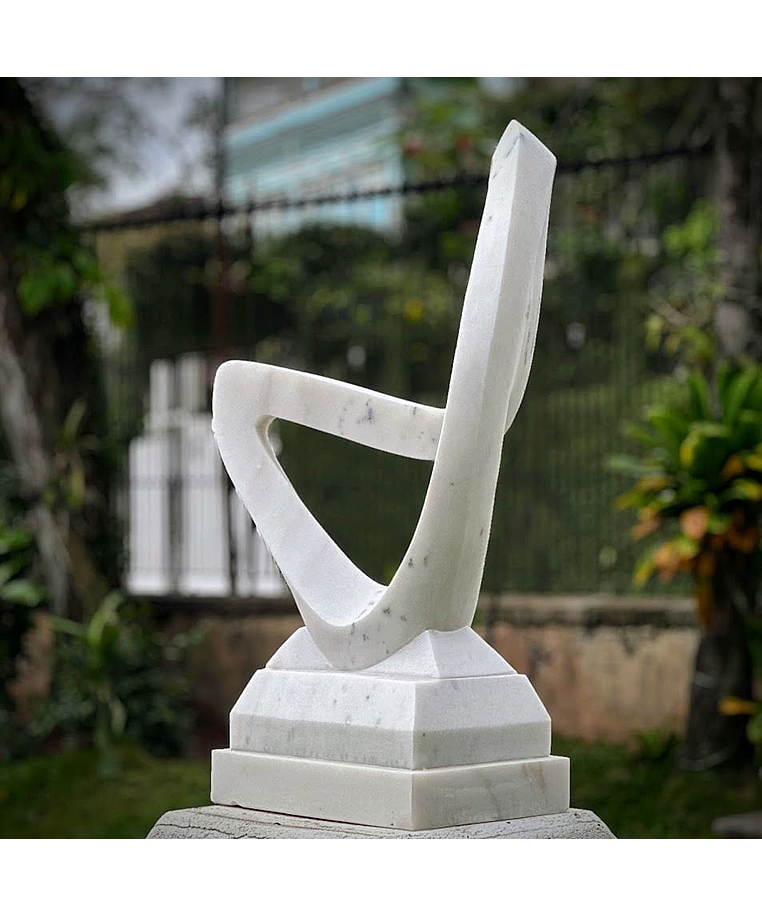 imagem do produto Escultura Curva Eterna M�rmore Branco 100cm EMP744 | Arte Escult�rica By Quinta DellArte