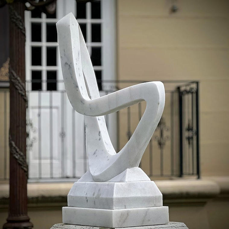 imagem do produto Escultura Curva Eterna M�rmore Branco 100cm EMP744 Composi��es Modernas