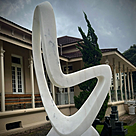 imagem do produto Escultura Curva Eterna M�rmore Branco 100cm EMP744 Composi��es Modernas