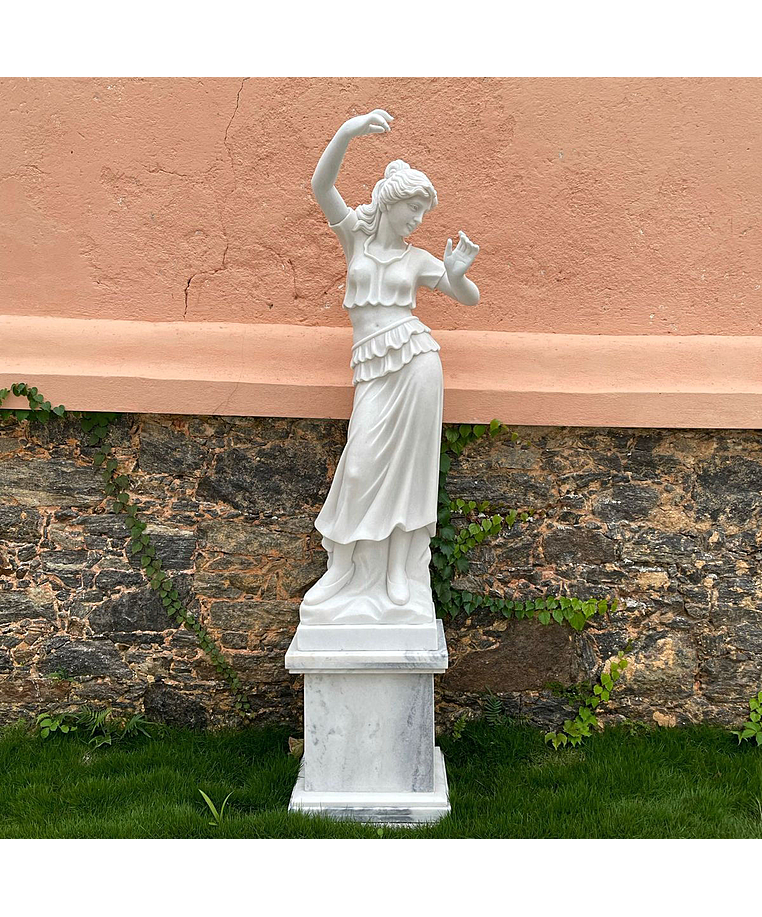 imagem do produto Escultura Dan�arina 160cm - EMP457
