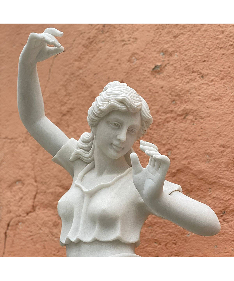 imagem do produto Escultura Dan�arina 160cm - EMP457