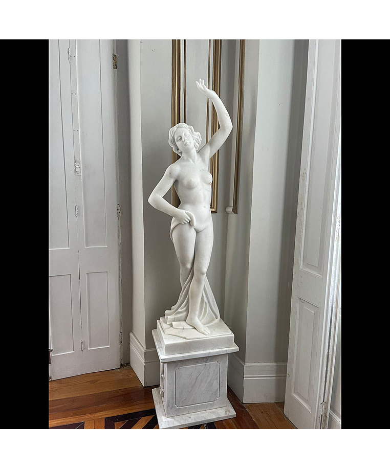 imagem do produto Escultura Dan�arina 160cm - EMP465