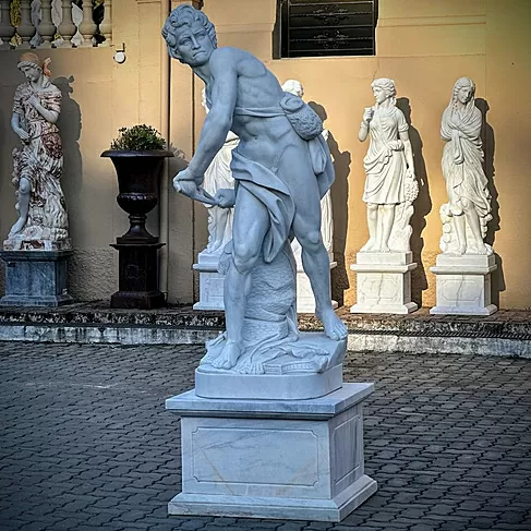 imagem de Escultura Davi de Bernini Mármore Branco 230cm - EMP691 Obra-Prima da Arte Barroca