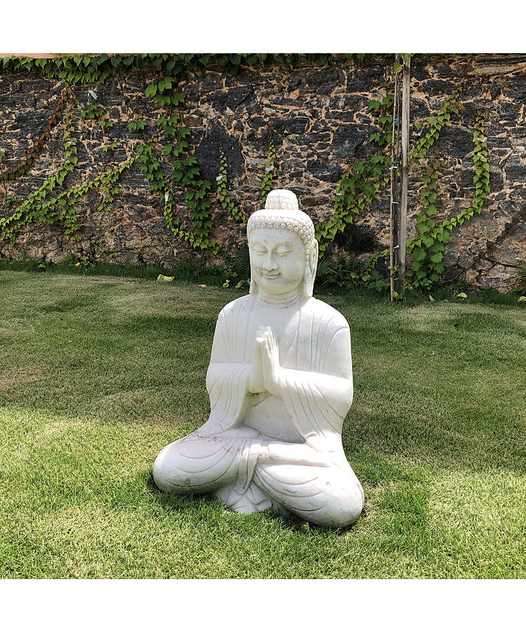 imagem do produto Escultura de Buda Sentado em M�rmore Branco 60cm - EMP132 Estilo Cl�ssico e Serenidade