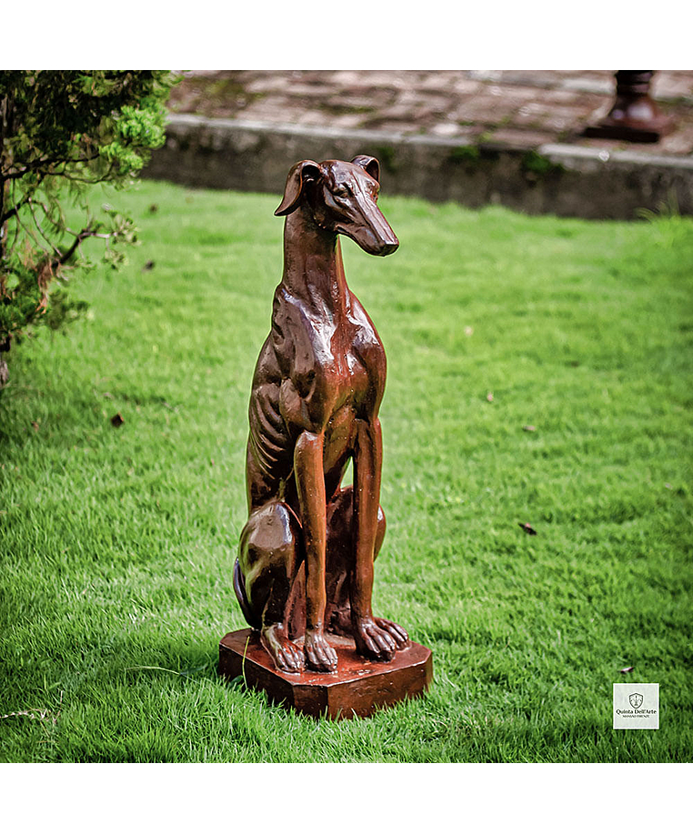 imagem do produto Escultura de Cachorro Galgo 82cm VRF150 Eleg�ncia e Movimento