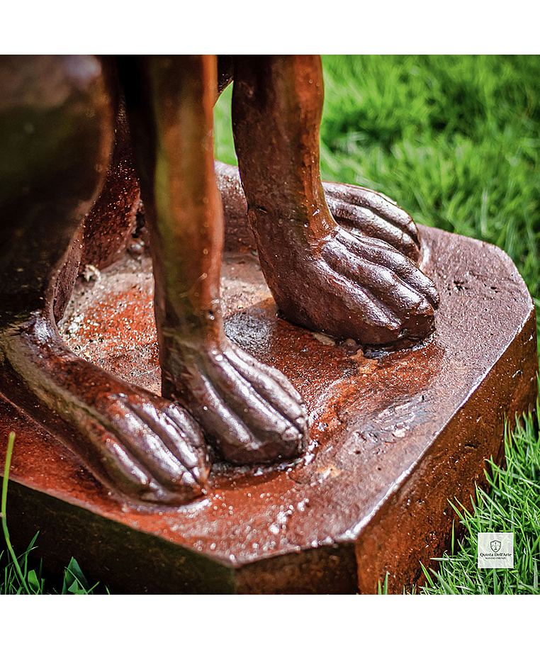 imagem do produto Escultura de Cachorro Galgo 82cm VRF150 Eleg�ncia e Movimento