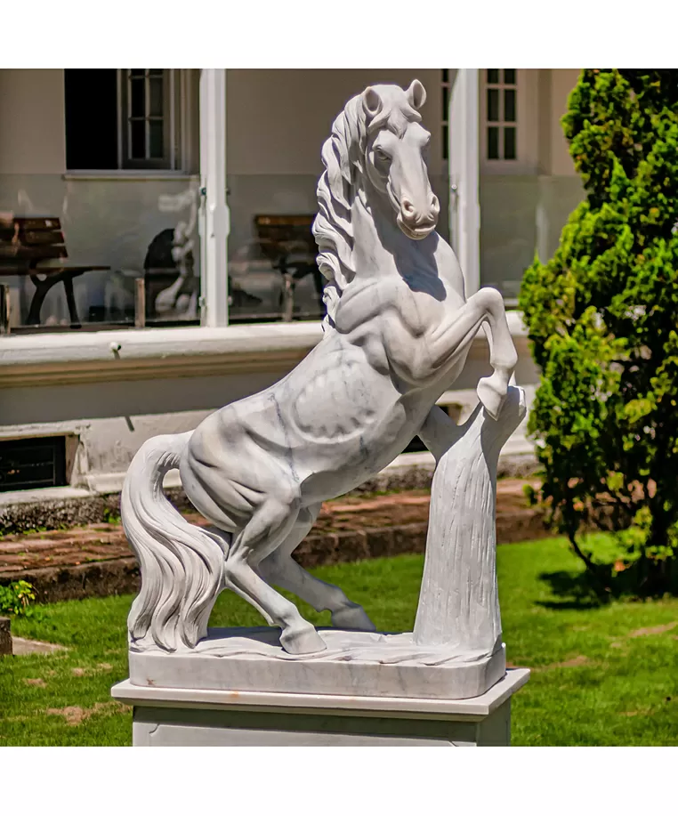 imagem de Escultura de Cavalo Rampante em Mármore 235cm - EMP578 Destaque para Haras