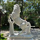 imagem do produto Escultura de Cavalo Rampante em M�rmore 235cm - EMP578 Destaque para Haras