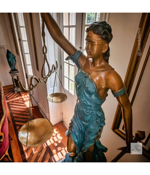 imagem de Escultura Deusa da Justiça em Bronze 128cm - EBZ754