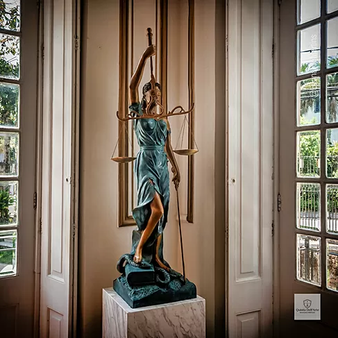 imagem de Escultura Deusa da Justiça em Bronze 128cm - EBZ754