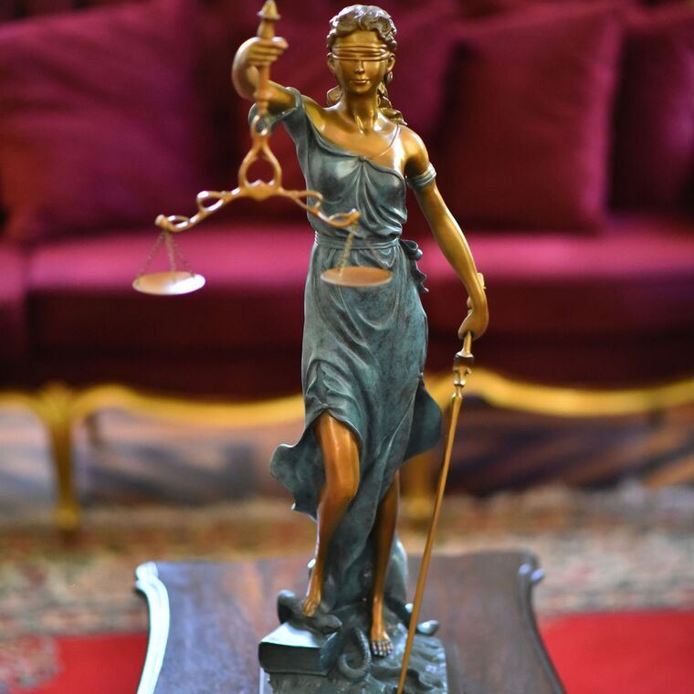 imagem do produto Escultura Deusa da Justi�a em Bronze 72cm - EBZ759