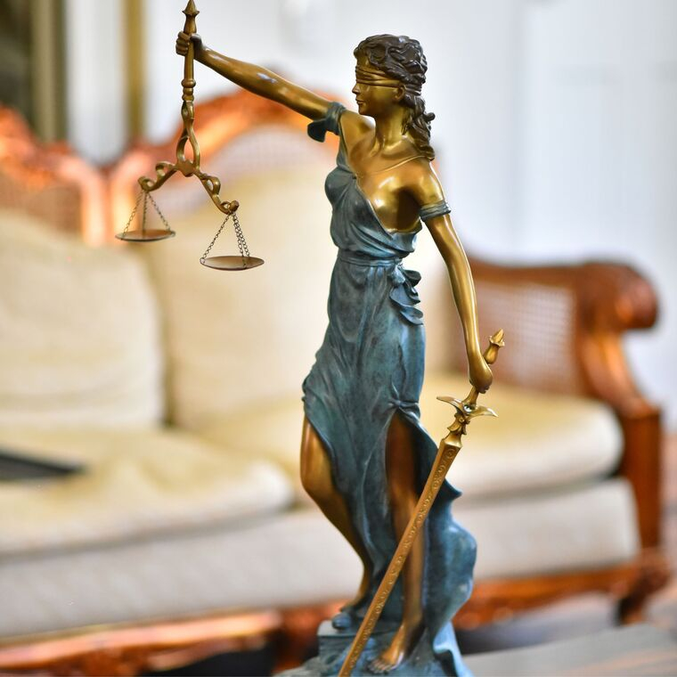 imagem do produto Escultura Deusa da Justi�a em Bronze 72cm - EBZ759