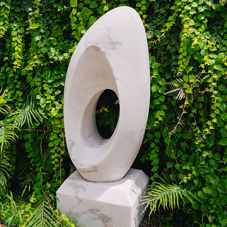 imagem do produto Escultura Elo Eterno M�rmore Branco 100cm - EMP228 Eleg�ncia e Significado
