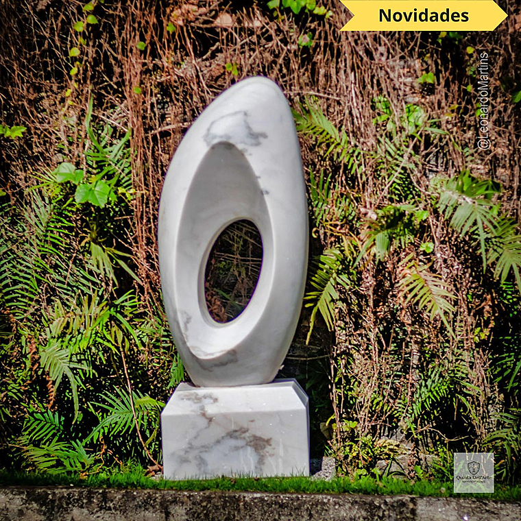 imagem do produto Escultura Elo Eterno M�rmore Branco 100cm - EMP228 Eleg�ncia e Significado