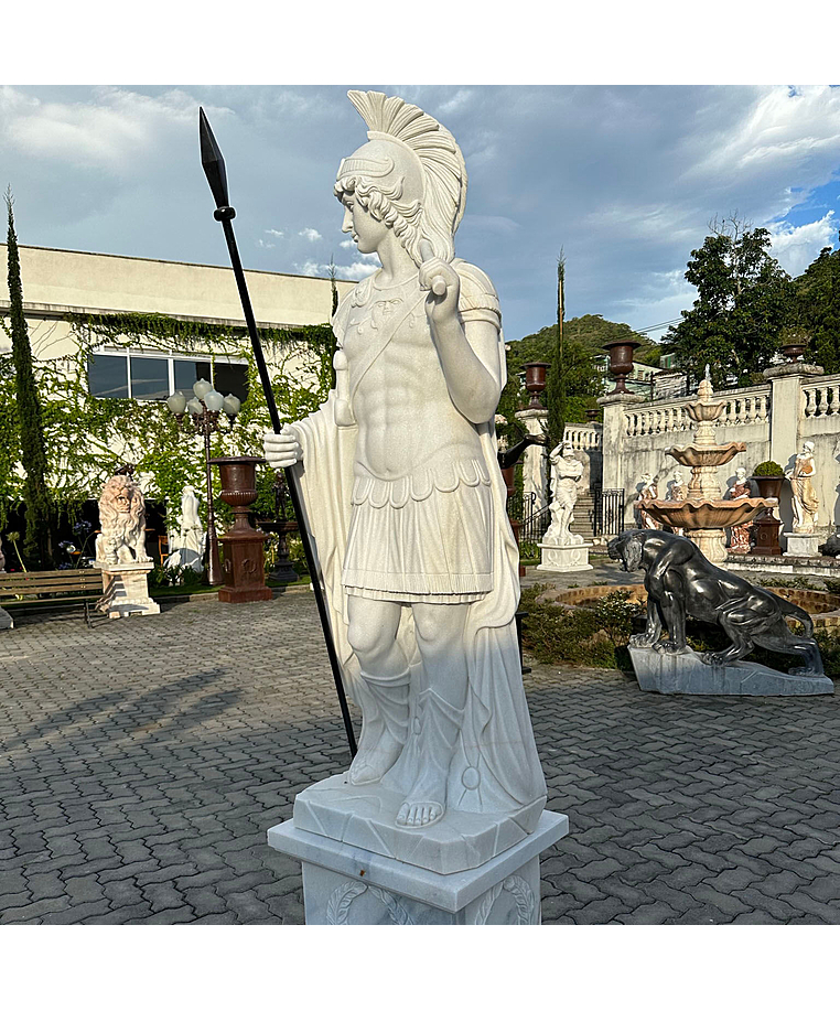 imagem do produto Escultura em M�rmore Centurione 230cm com base - EMP563