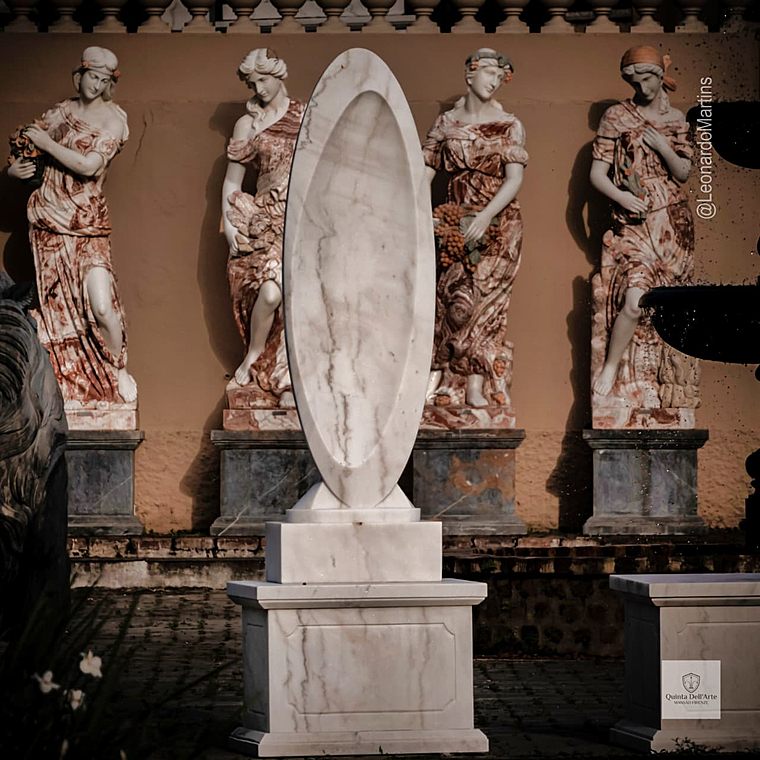 imagem do produto Escultura Essencia Refletida M�rmore Branco 160cm - EMP722 Sofistica��o e Arte