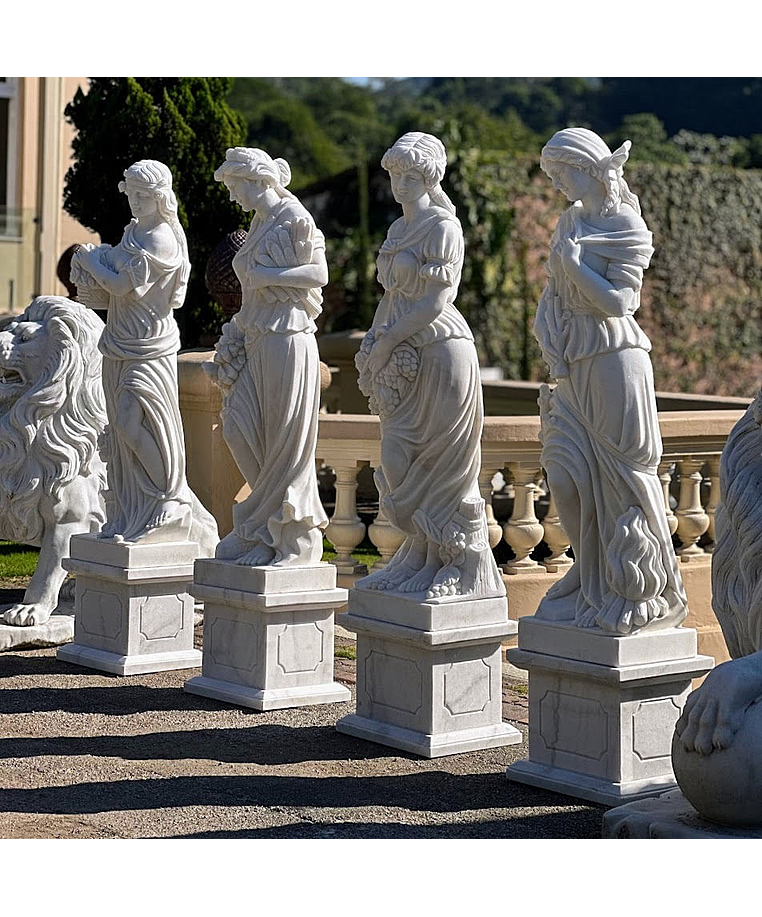 imagem do produto Escultura Esta��o do Ano Genova 160cm - EMP361