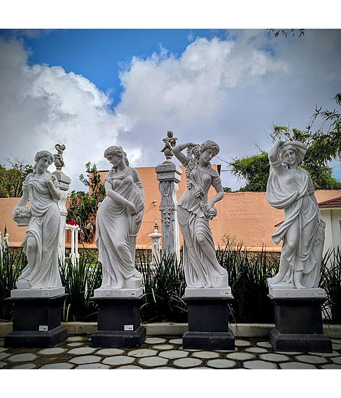 imagem de Escultura Estaes do Ano Maggiore 160cm - EMP400