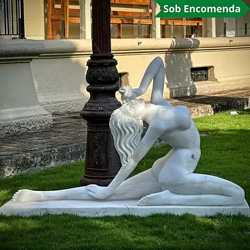 imagem de Escultura Feminina Contempôranea 100cm - EMP582 Arte Moderna
