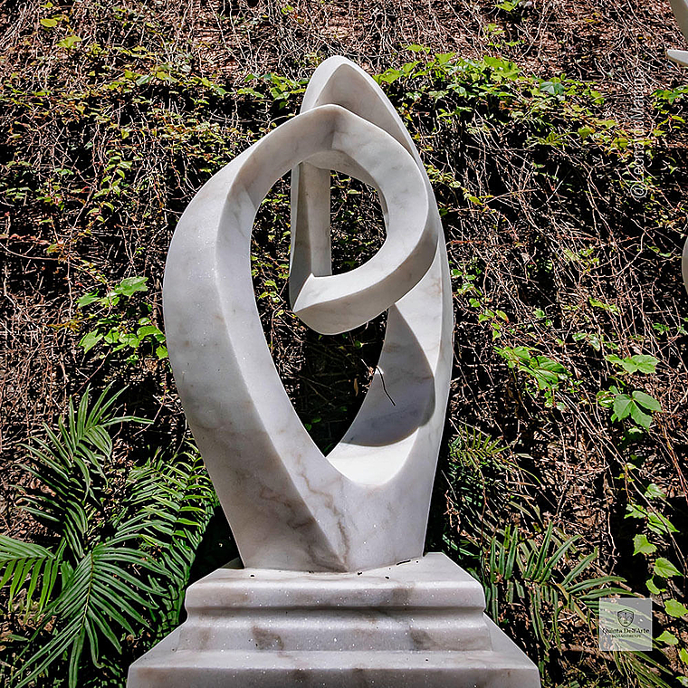 imagem do produto Escultura Fio Cont�nuo M�rmore Branco 120cm - EMP739 Arte Moderna
