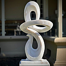 imagem do produto Escultura Fluxo Cont�nuo M�rmore Branco 120cm - EMP742