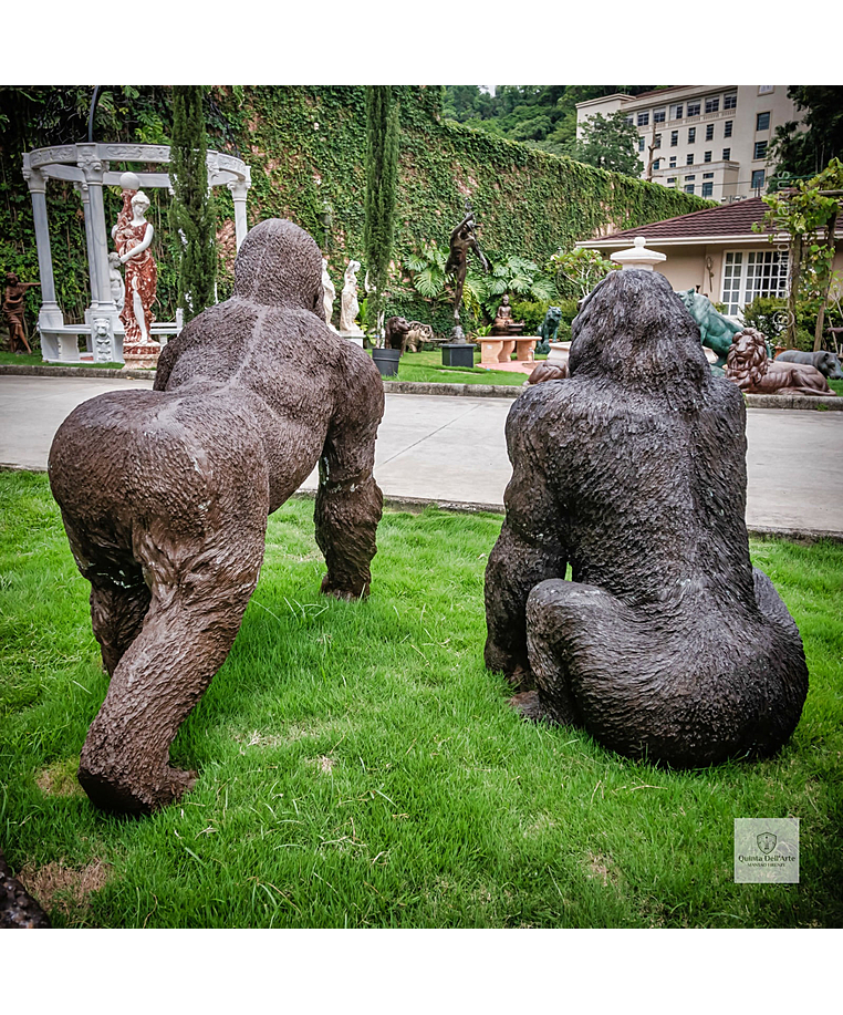 imagem do produto Escultura Gorila de Bronze Andando 105cm - EBZ710 Destaque no Paisagismo