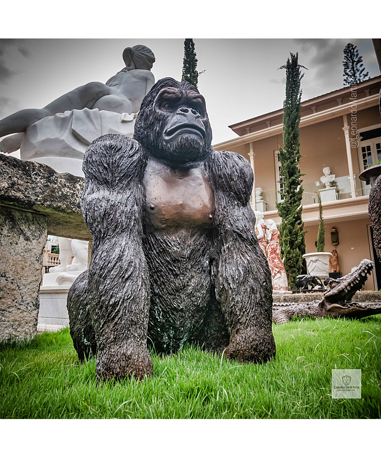 imagem do produto Escultura Gorila de Bronze Sentado 90cm - EBZ709